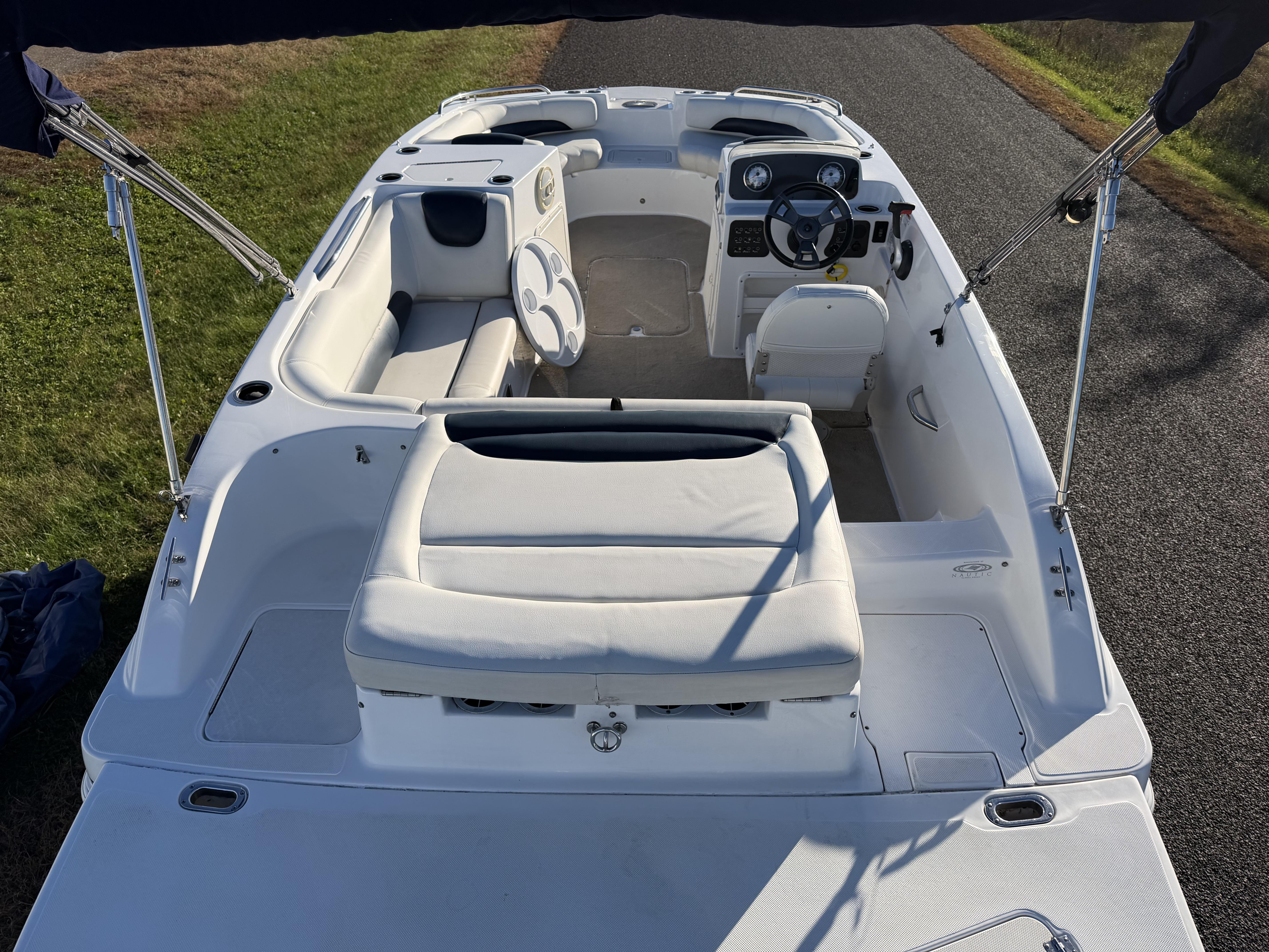 2014 HURRICANE SUN SPORT 188 - Image 5