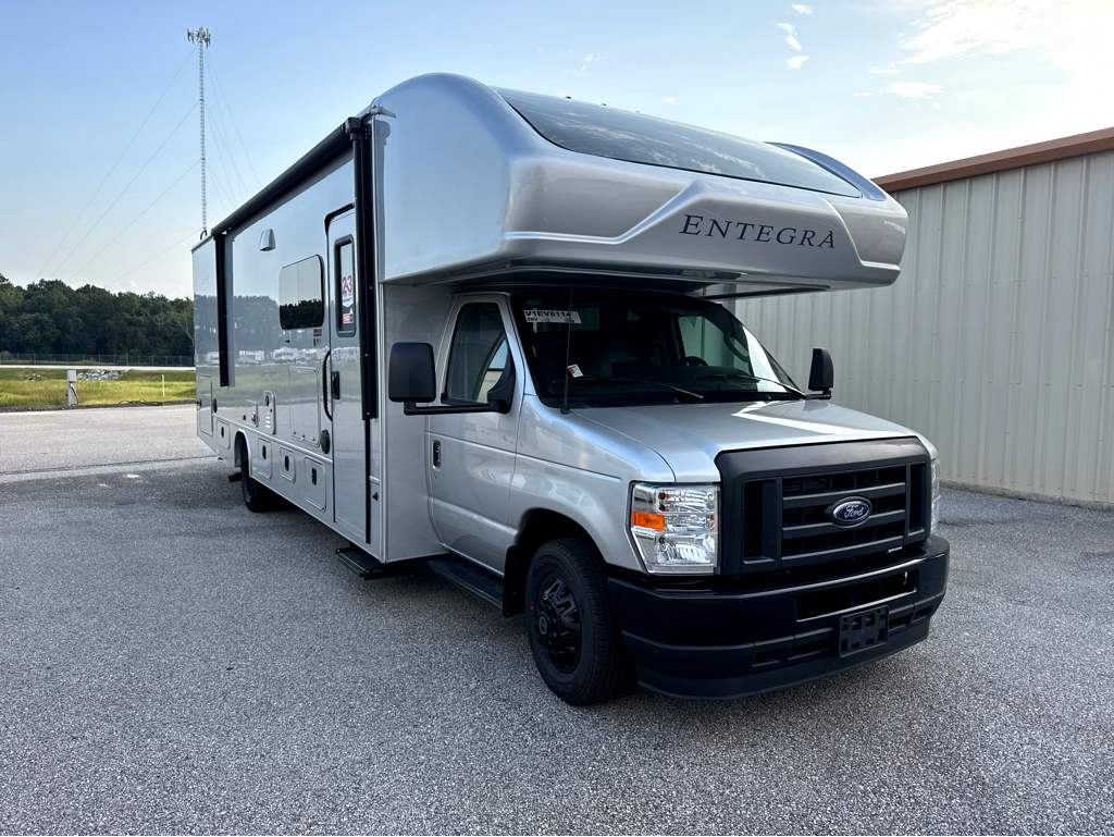 2027 ENTEGRA COACH ODYSSEY 29V - Image 1