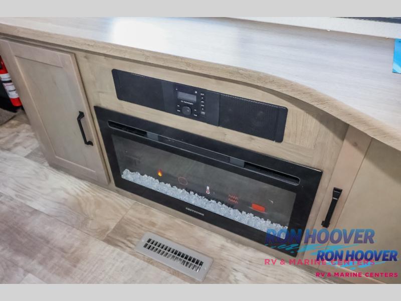 2026 PALOMINO 30RKQS - Image 21