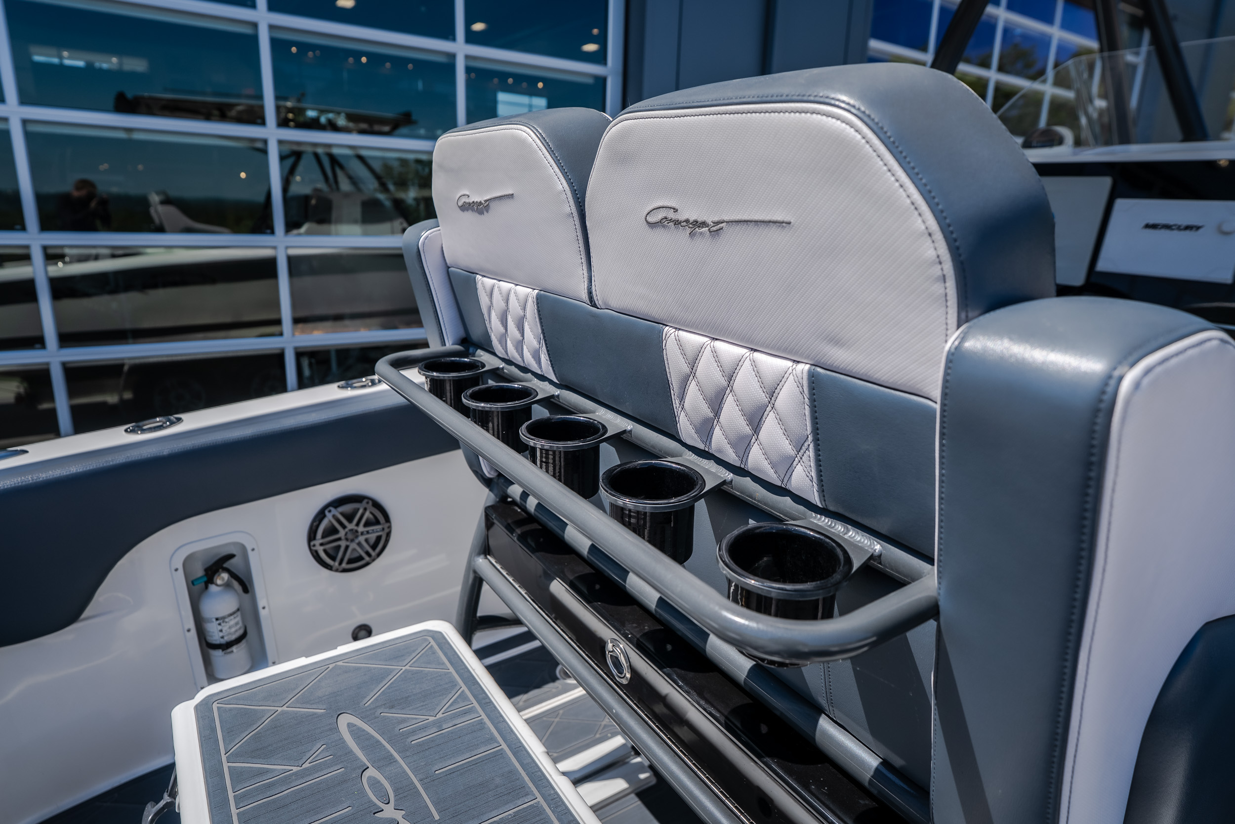 2019 Concept 36 CC - Image 40