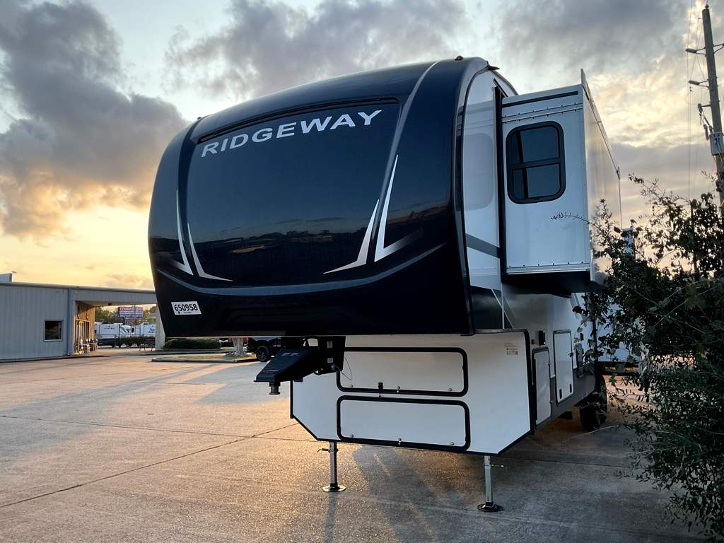 2026 KZ RIDGEWAY 32 ML - Image 4