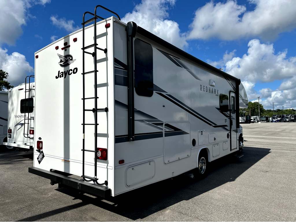 2025 JAYCO REDHAWK 26M - Image 4