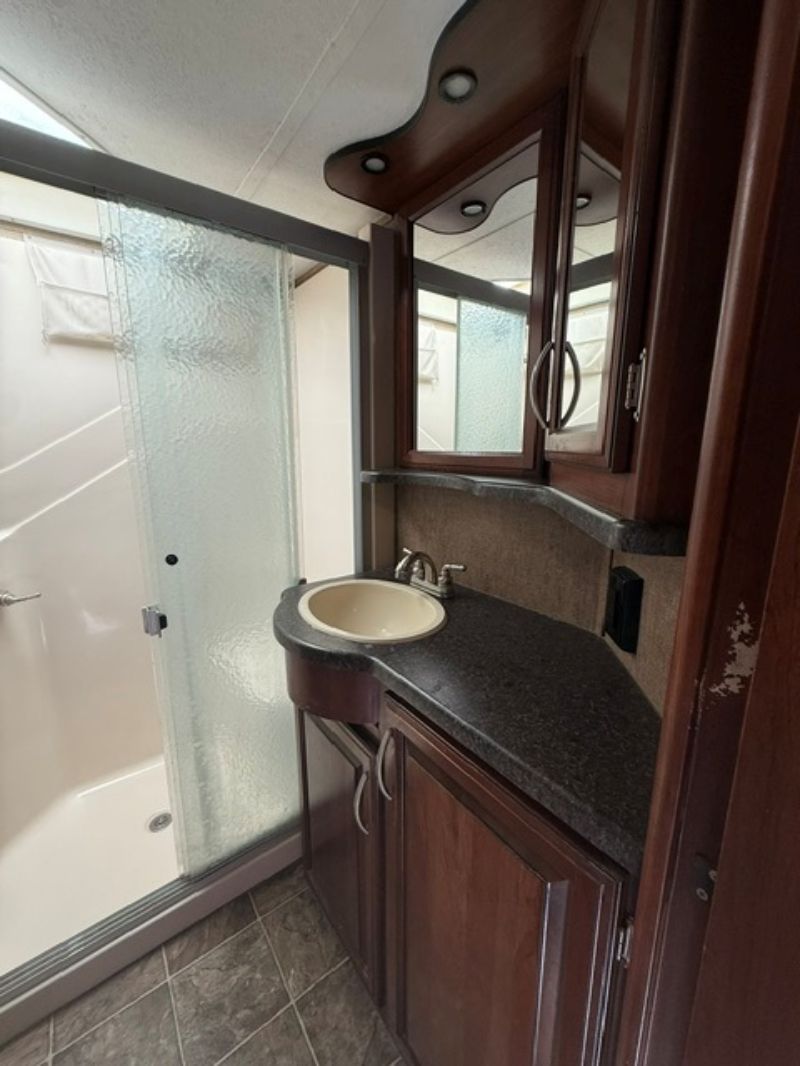 2015 Prime Time Spartan 1239 - Image 17