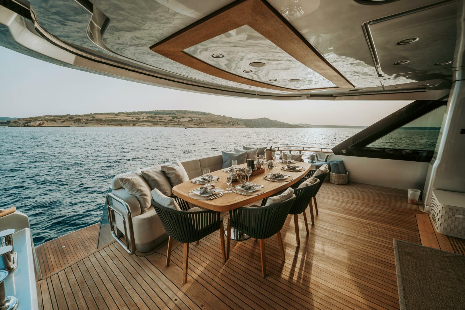2013 Monte Carlo Yachts - Image 17