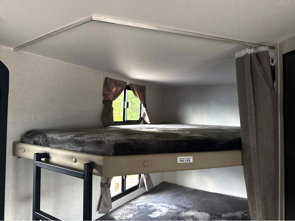 2027 VENTURE RV STRATUS 281VBH - Image 11