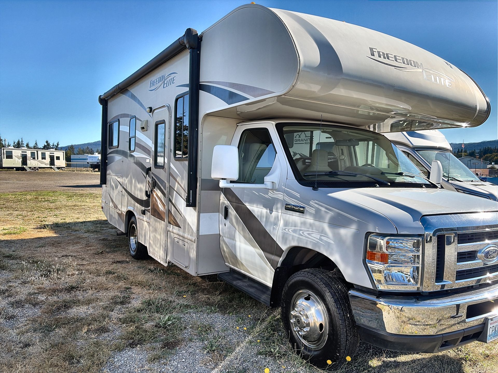 2016 Thor Motor Coach Freedom Elite 23H - Image 1