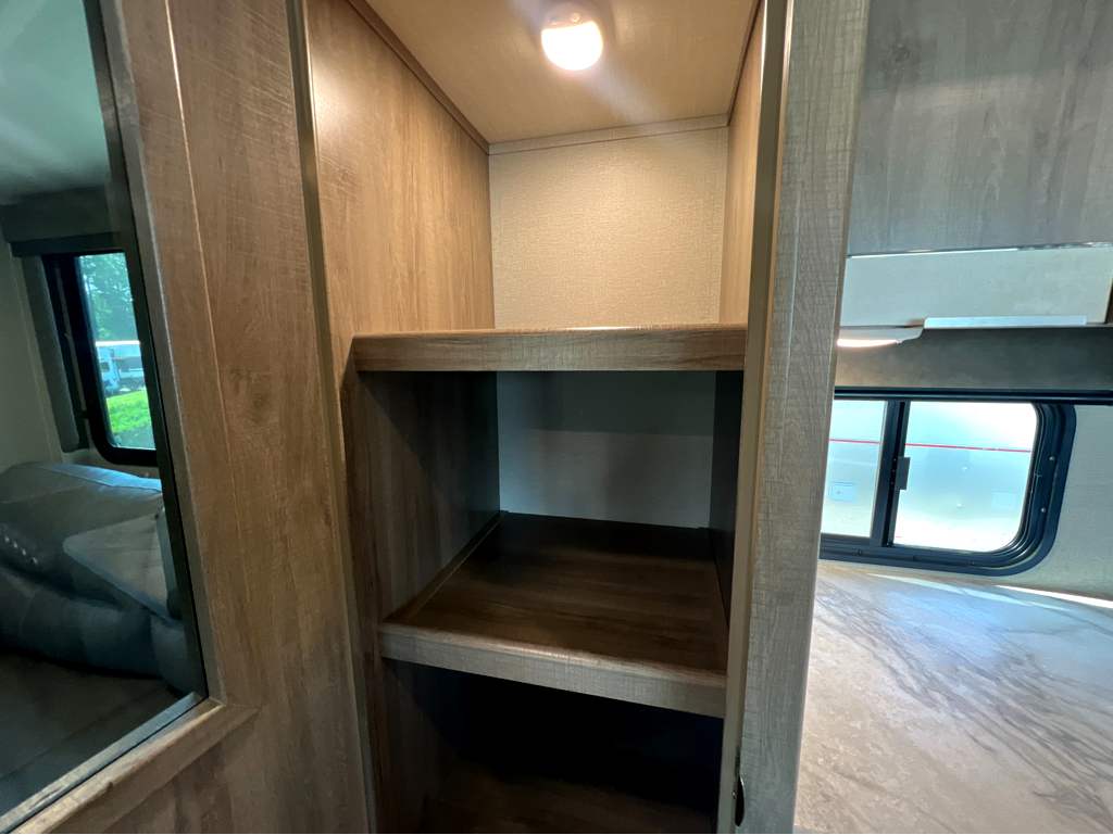 2021 GRAND DESIGN IMAGINE 3100RD - Image 17