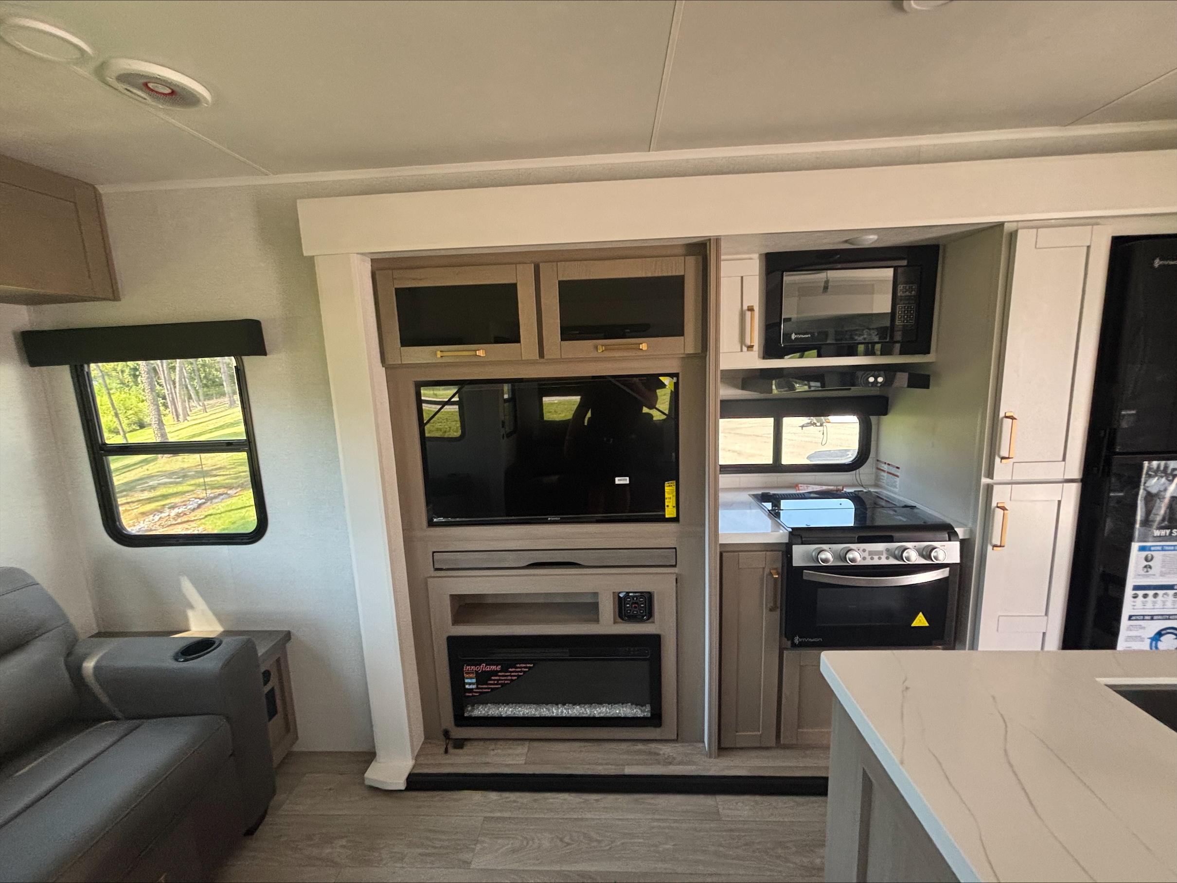 2027 JAYCO EAGLE 294CKBS - Image 16