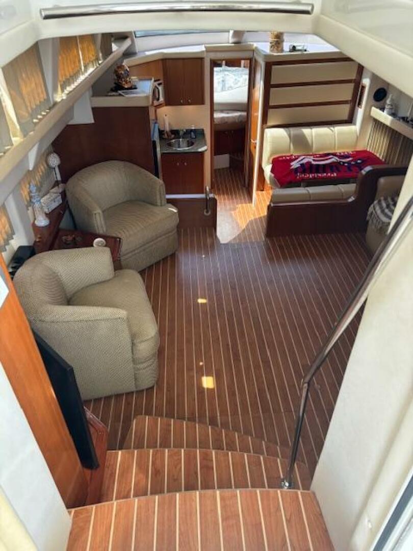 2006 Carver 43 Motor Yacht - Image 50