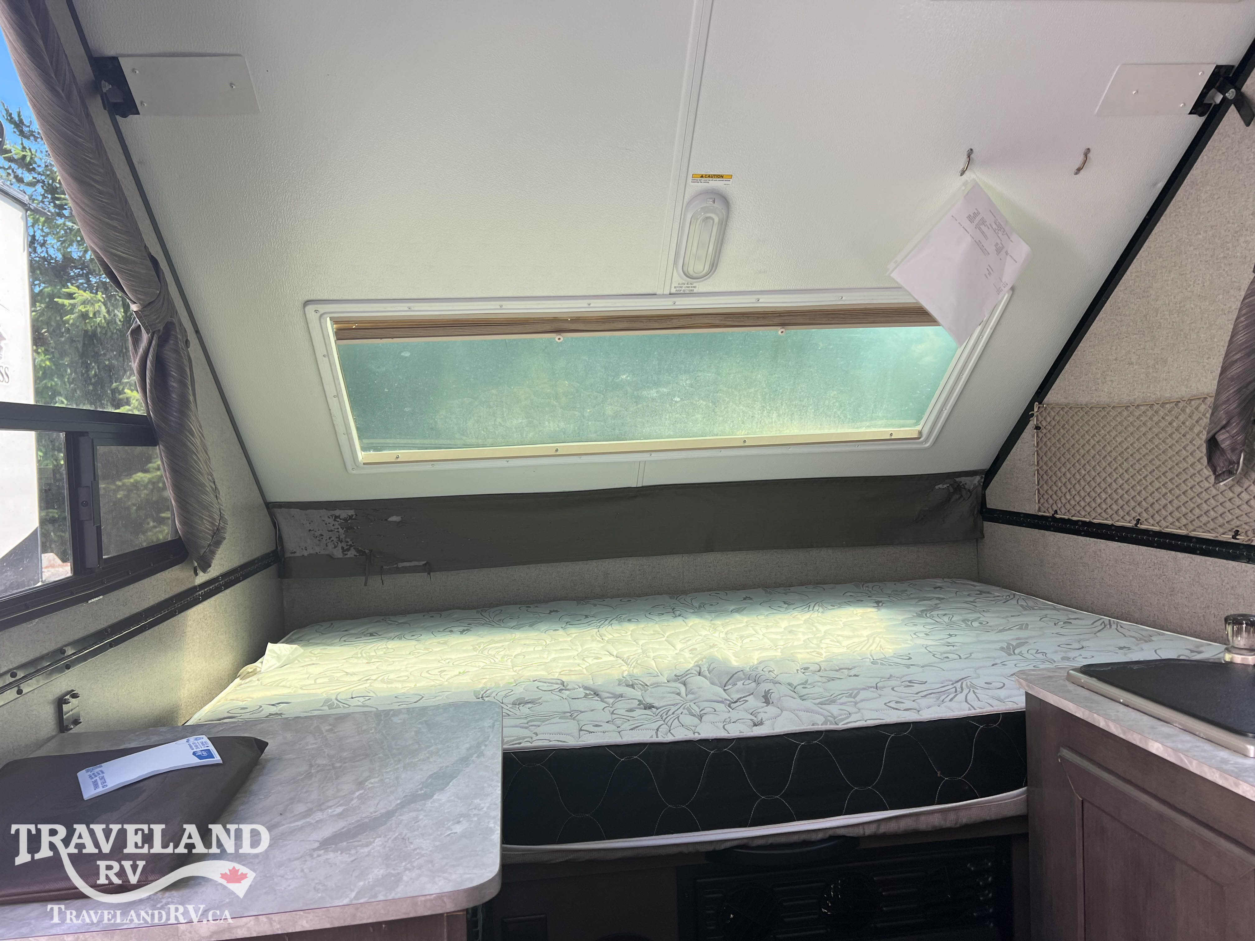 2019 Forest River Rockwood A122S - Image 6