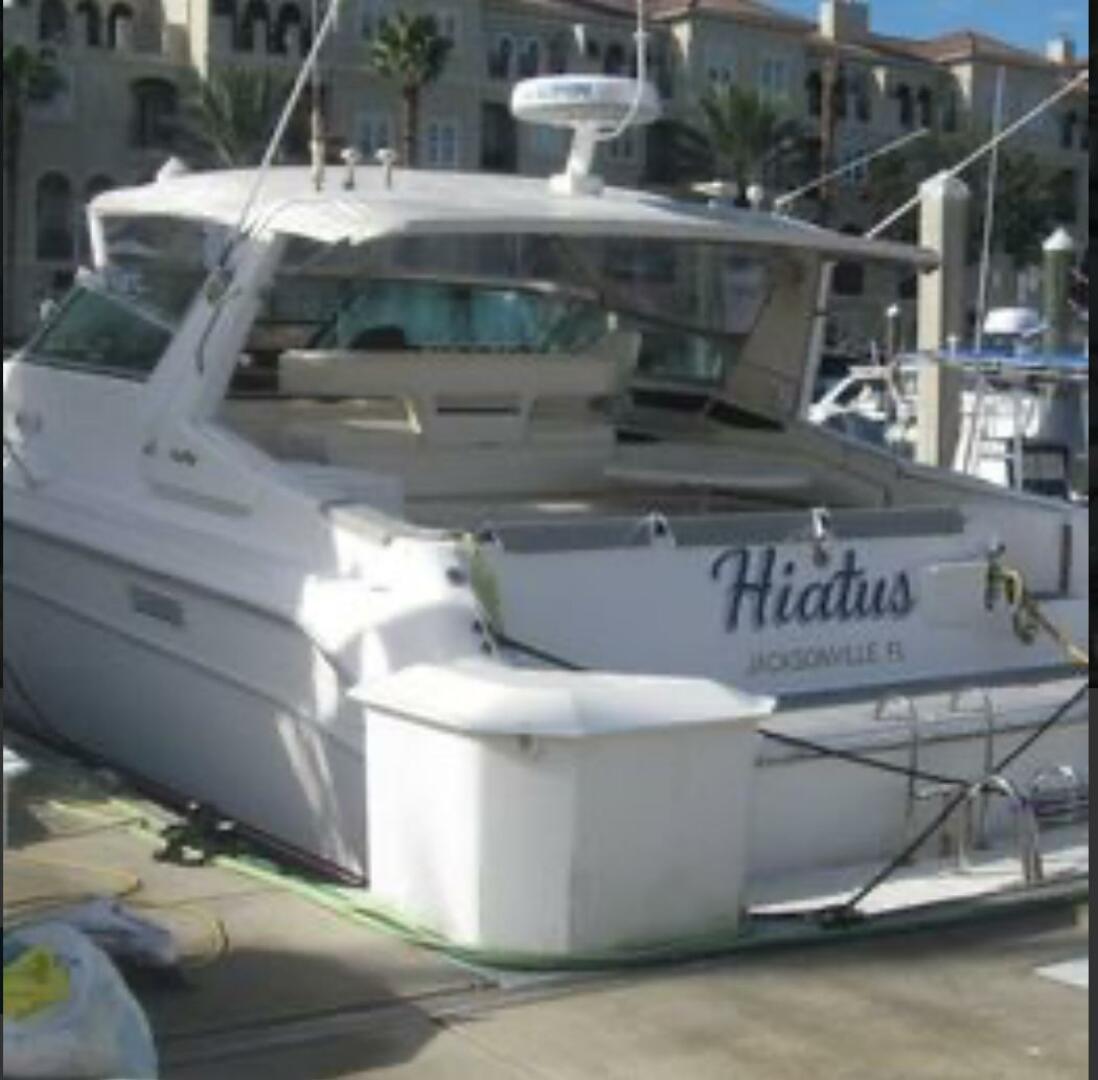 1993 Sea Ray 440 Sundancer - Image 8
