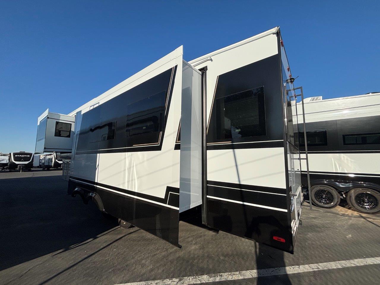 2026 Brinkley RV Model Z 3100 - Image 2