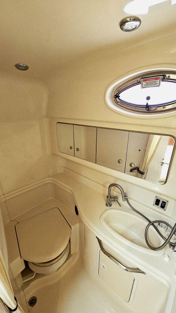 2003 Sea Ray 340 Sundancer - Image 32