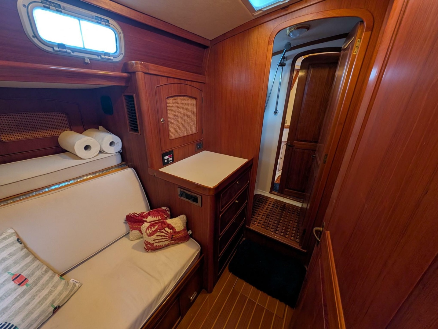 1998 Little Harbor Whisperjet 55 - Image 36