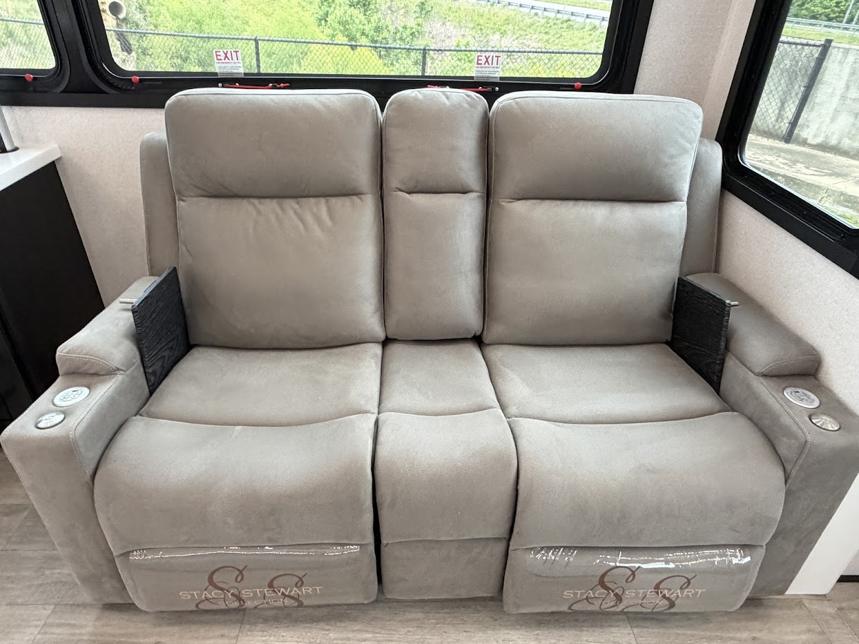2026 JAYCO PINNACLE 36FBTS - Image 19