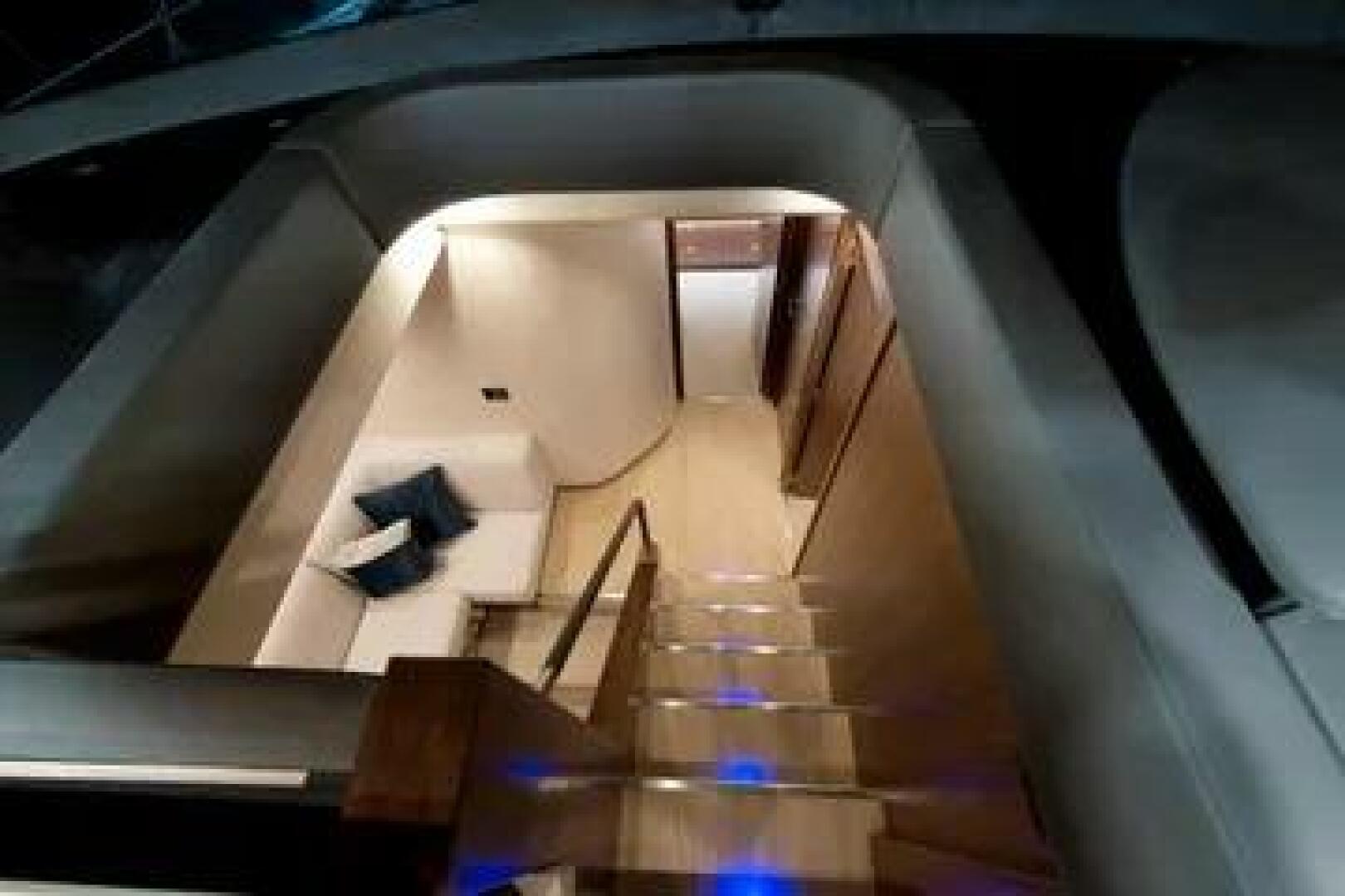 2015 Riviera Riviera 6000 Sport Yacht Base - Image 22