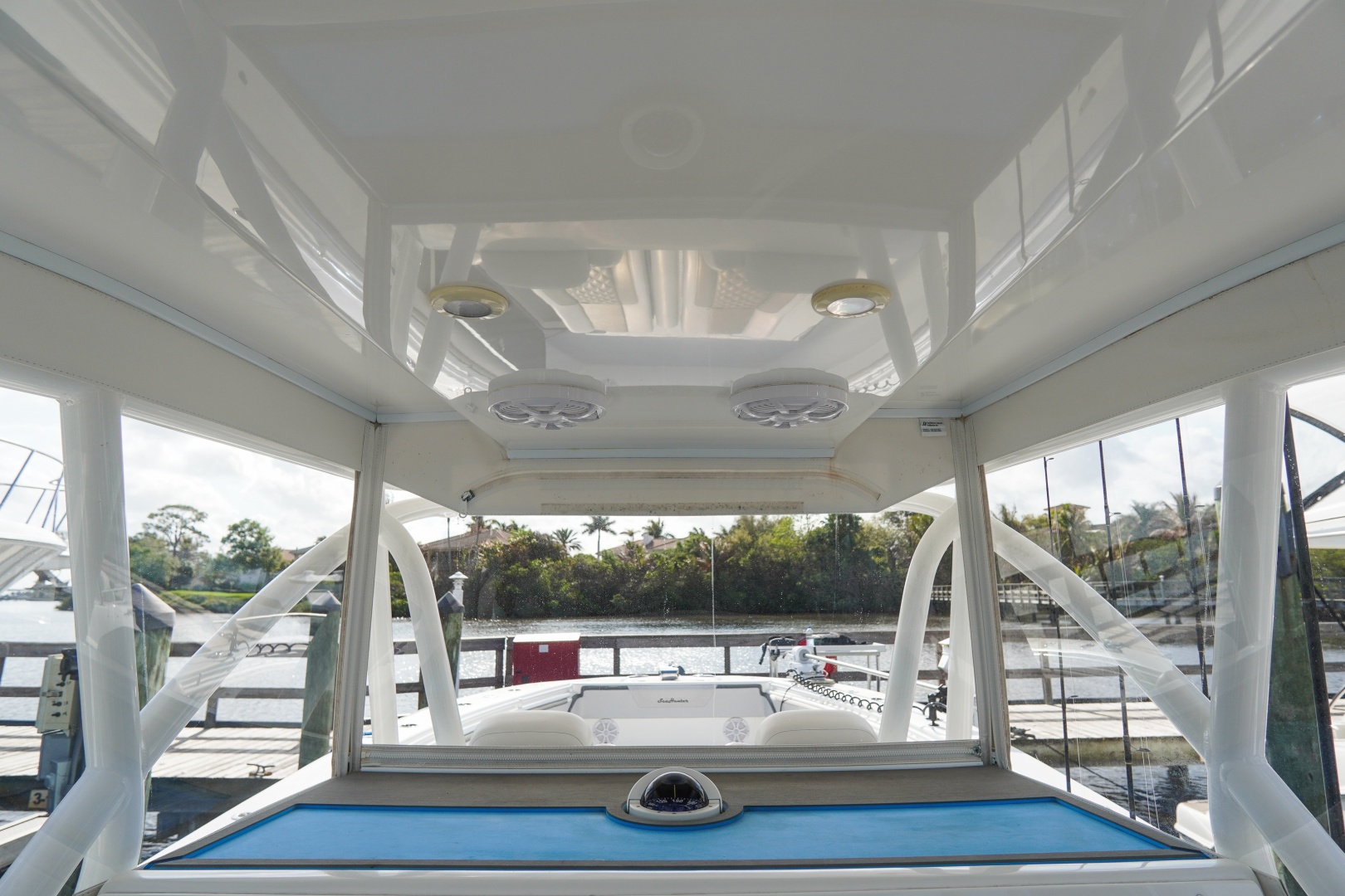 2022 Sea Hunter 41 CTS - Image 13