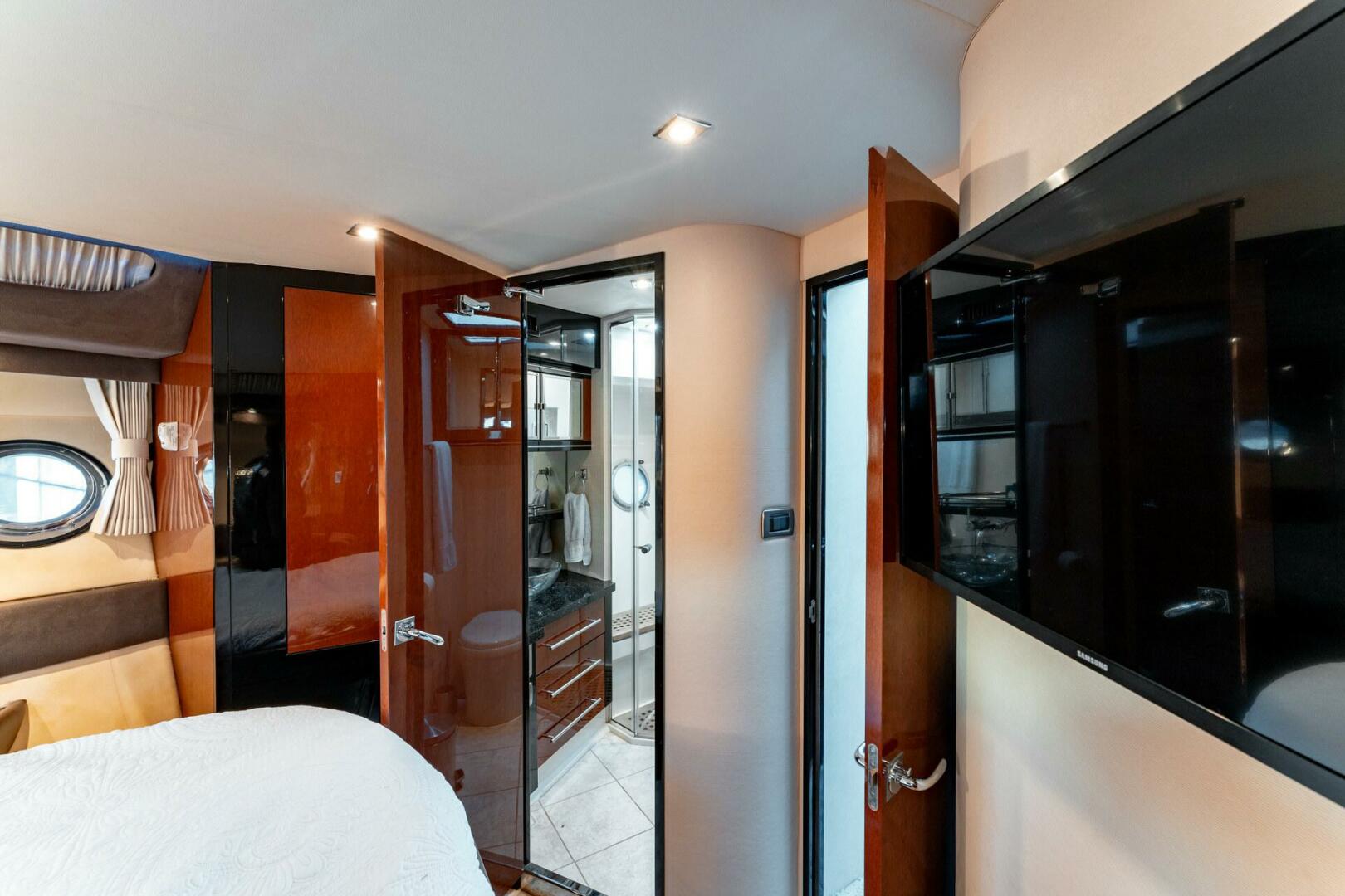 2009 Marquis - Image 78