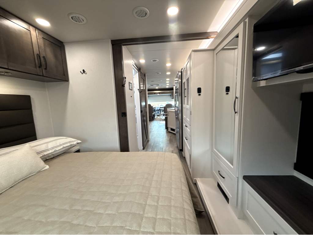 2026 JAYCO PRECEPT 34G - Image 28