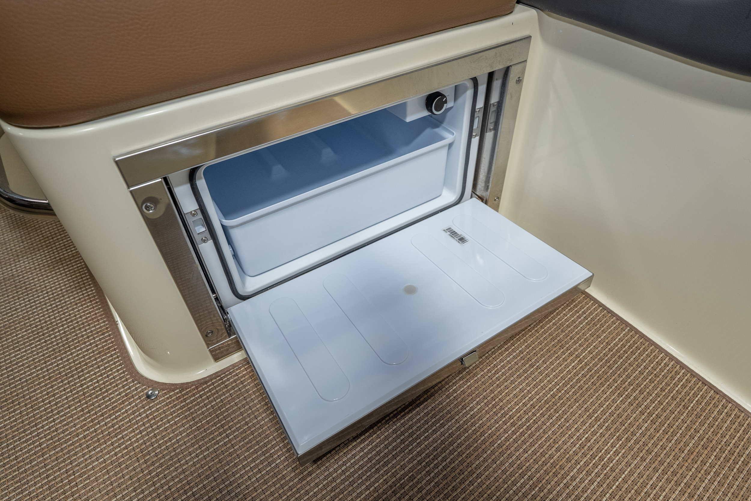 2026 Chris Craft Sportster 28 - Image 18