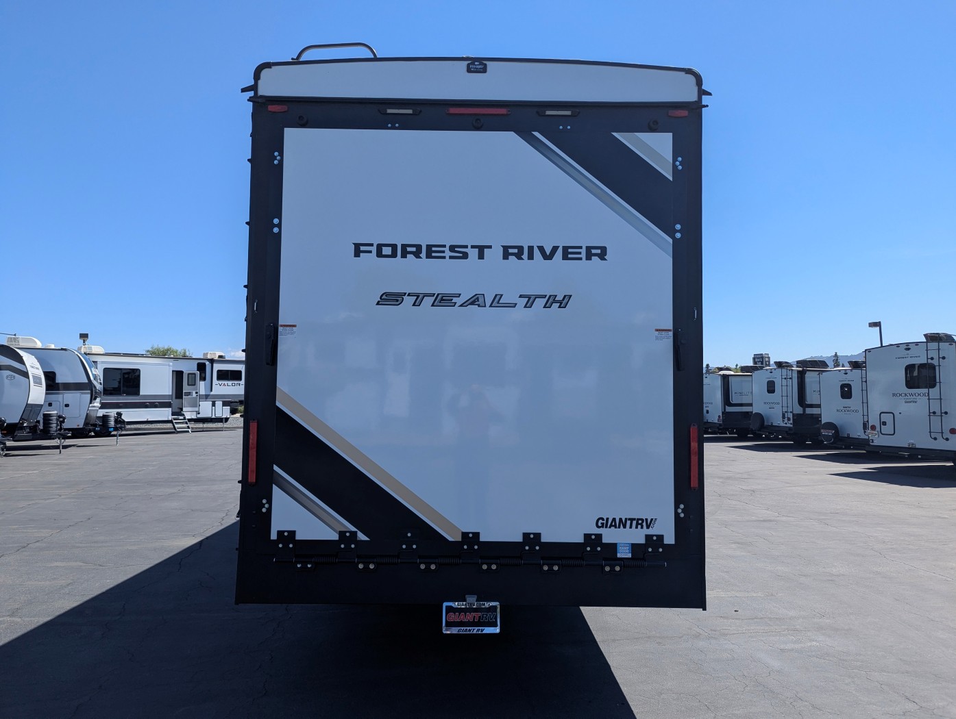 2027 Forest River Stealth 3300 - Image 9