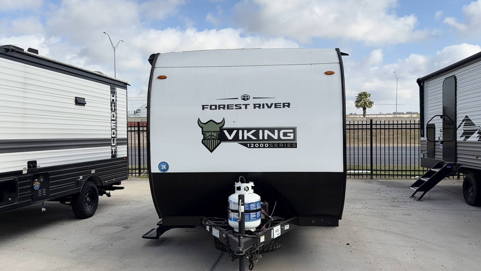 2025 COACHMEN VIKING 12000ROK - Image 7