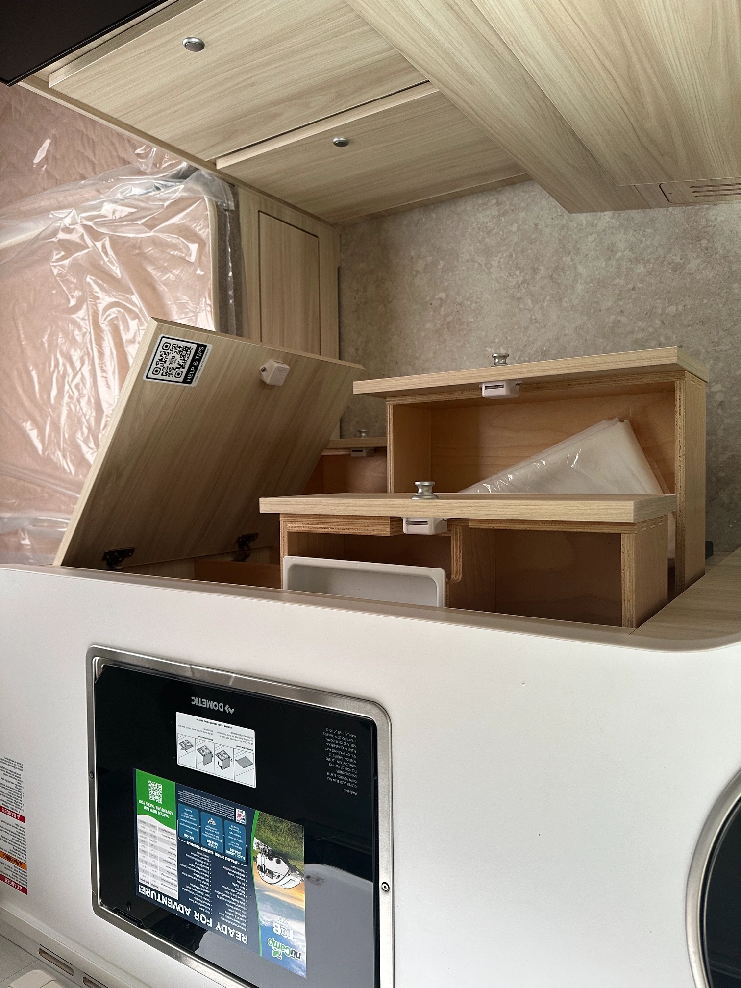 2026 NuCamp TAB 400 Boondock Black Canyon - Image 14