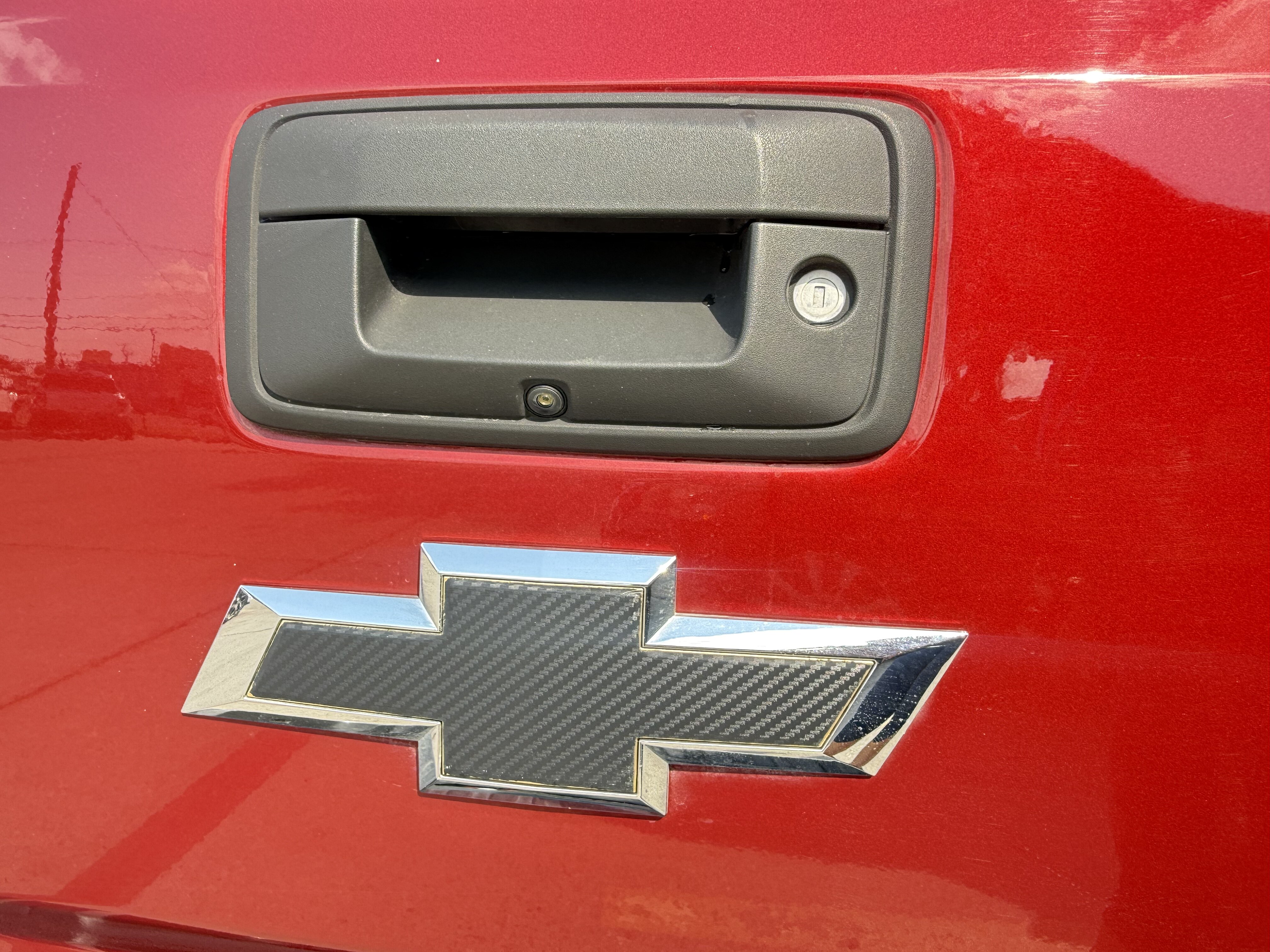 2018 Chevrolet Silverado 1500 Crew Cab LT 4WD - Image 9