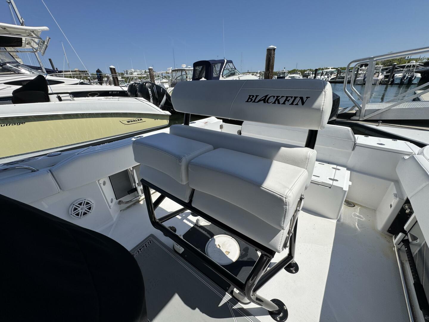 2020 Blackfin 212 CC - Image 13