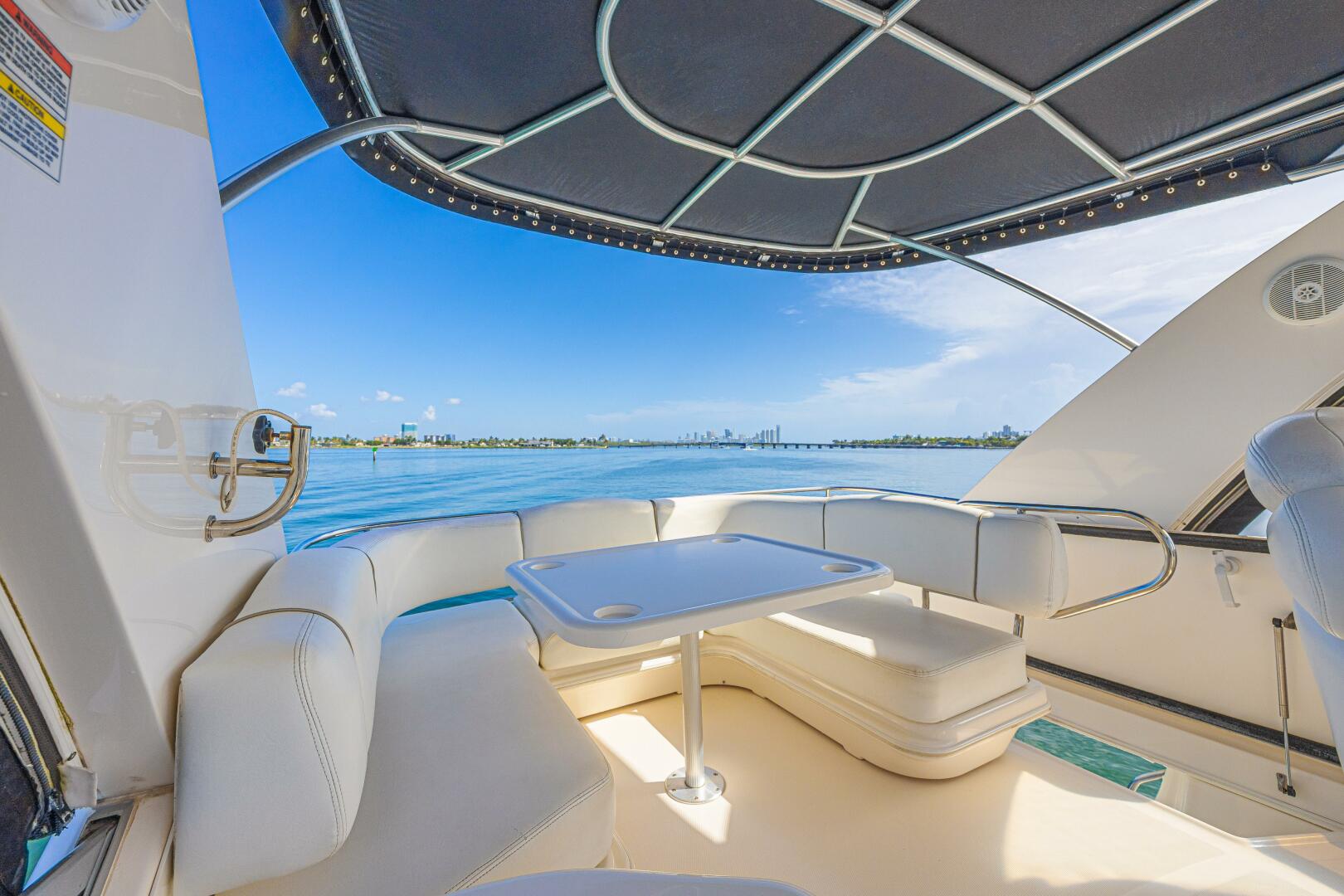2007 Sea Ray 44 Sedan Bridge - Image 12