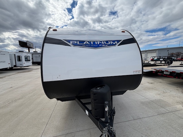 2023 SALEM PLATINUM FSX 163RDSKX - Image 4