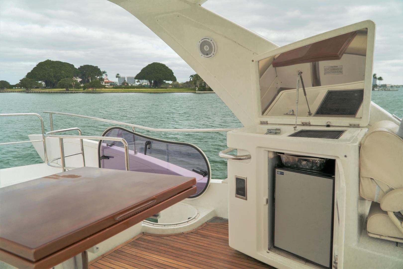 2013 Azimut FLY54 - Image 11