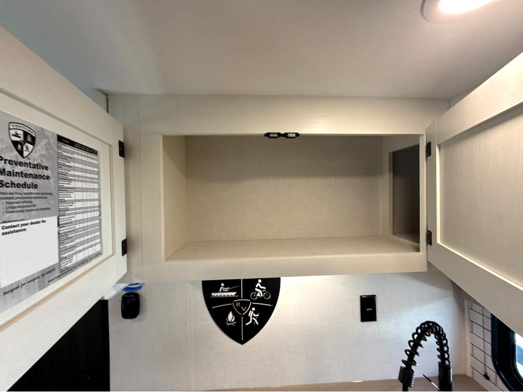 2027 VENTURE RV SIENNA 271VBH - Image 20