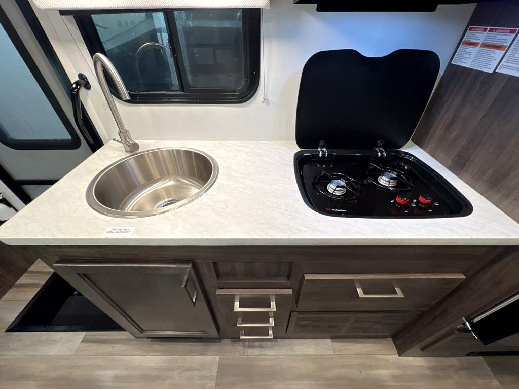 2026 Jayco Redhawk SE 22C - Image 11