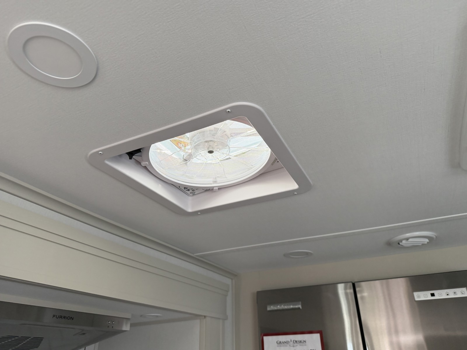 2026 GRAND DESIGN 390RK - Image 24