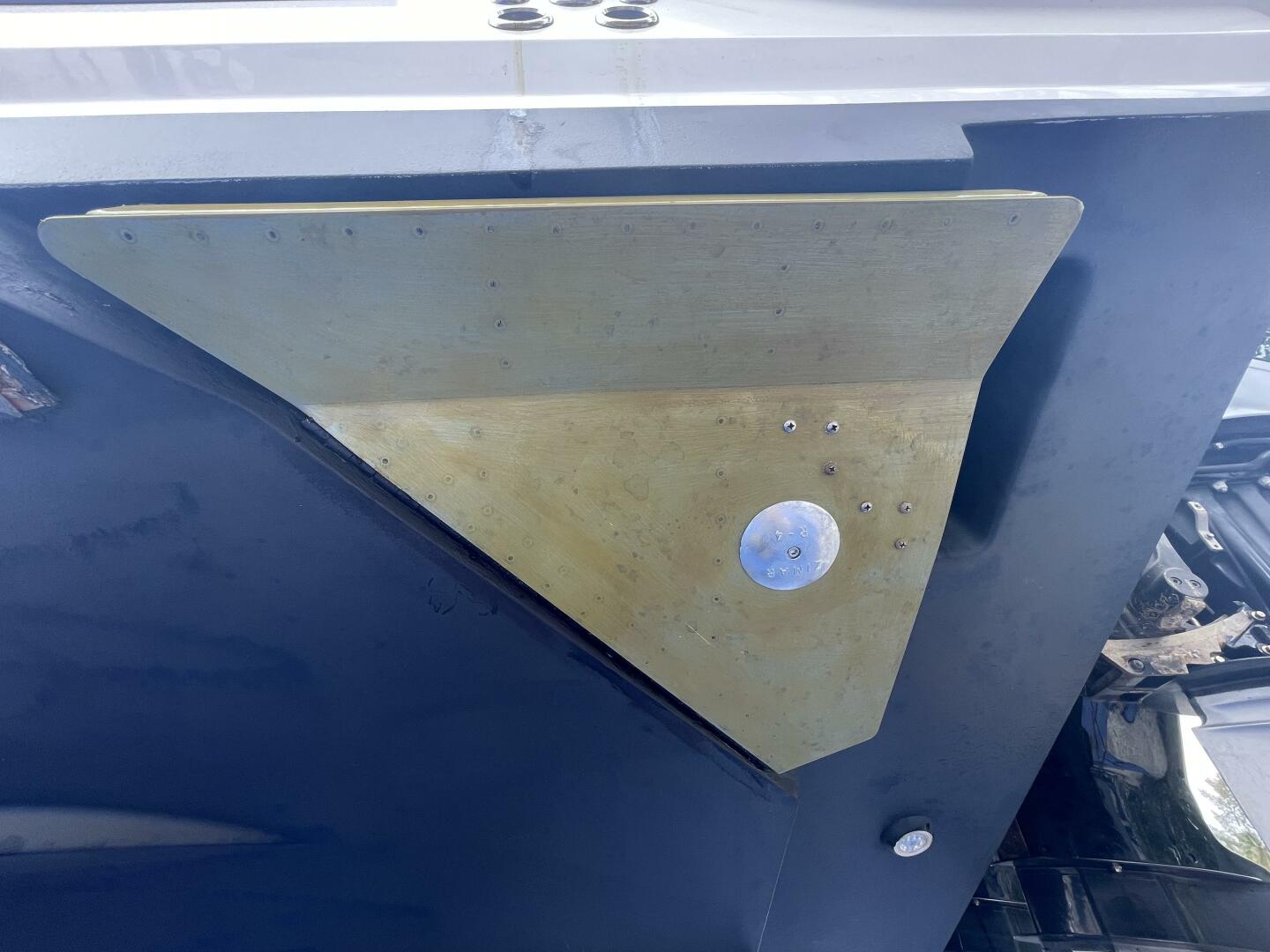 2016 Boston Whaler - Image 135