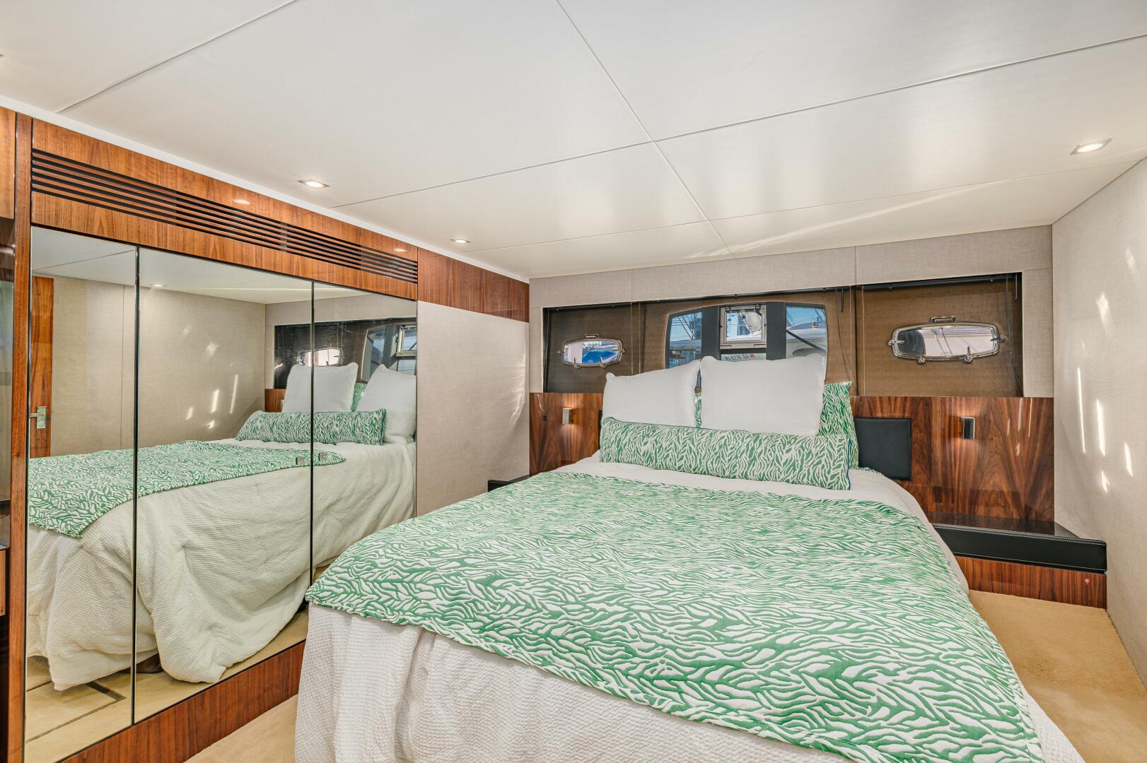 2011 Fairline 65 Squadron - Image 52