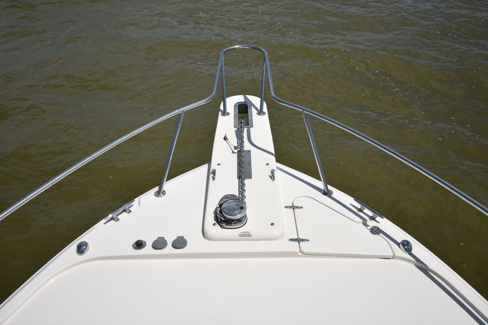 2016 Grady-White 330 Express - Image 40
