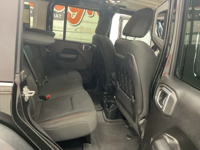 2021 Jeep Wrangler Utility 4D Rubicon 4WD - Image 23