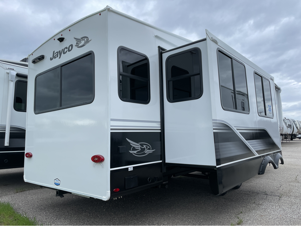 2026 Jayco Eagle SLE 30RLT - Image 2