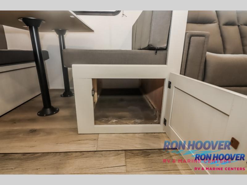 2025 COACHMEN 24RB - Image 18