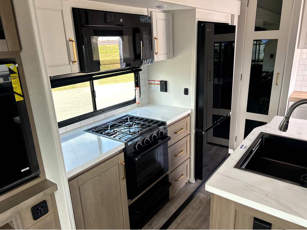 2026 JAYCO EAGLE 321RSTS - Image 13
