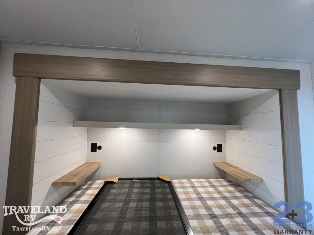 2027 Jayco Jay Flight Bungalow 404LOFT - Image 37