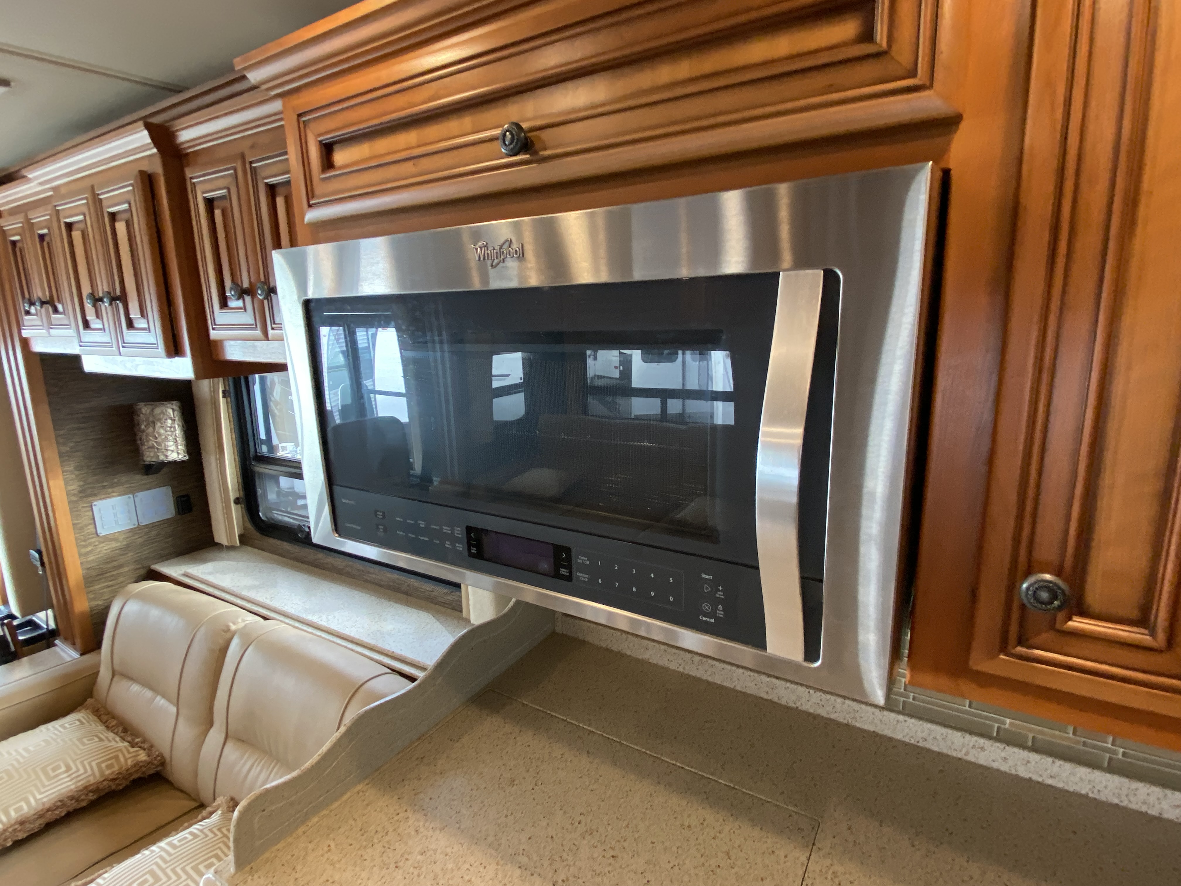 2015 NEWMAR DUTCHSTAR 3736 - Image 14