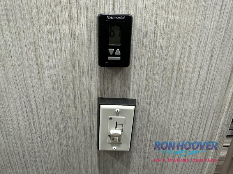 2022 FOREST RIVER 379FLOK - Image 63
