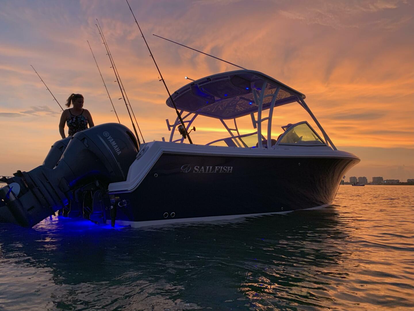 2018 Sailfish 275 Dual Console - Image 1