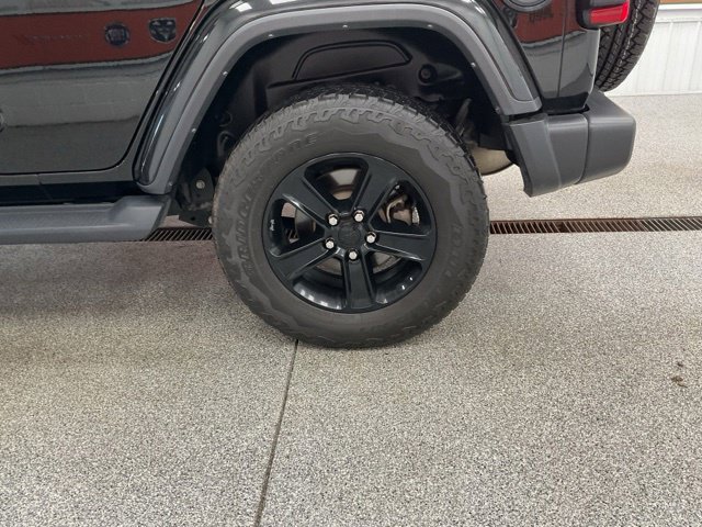 2022 Jeep Wrangler Unlimited Sahara Altitude - Image 9