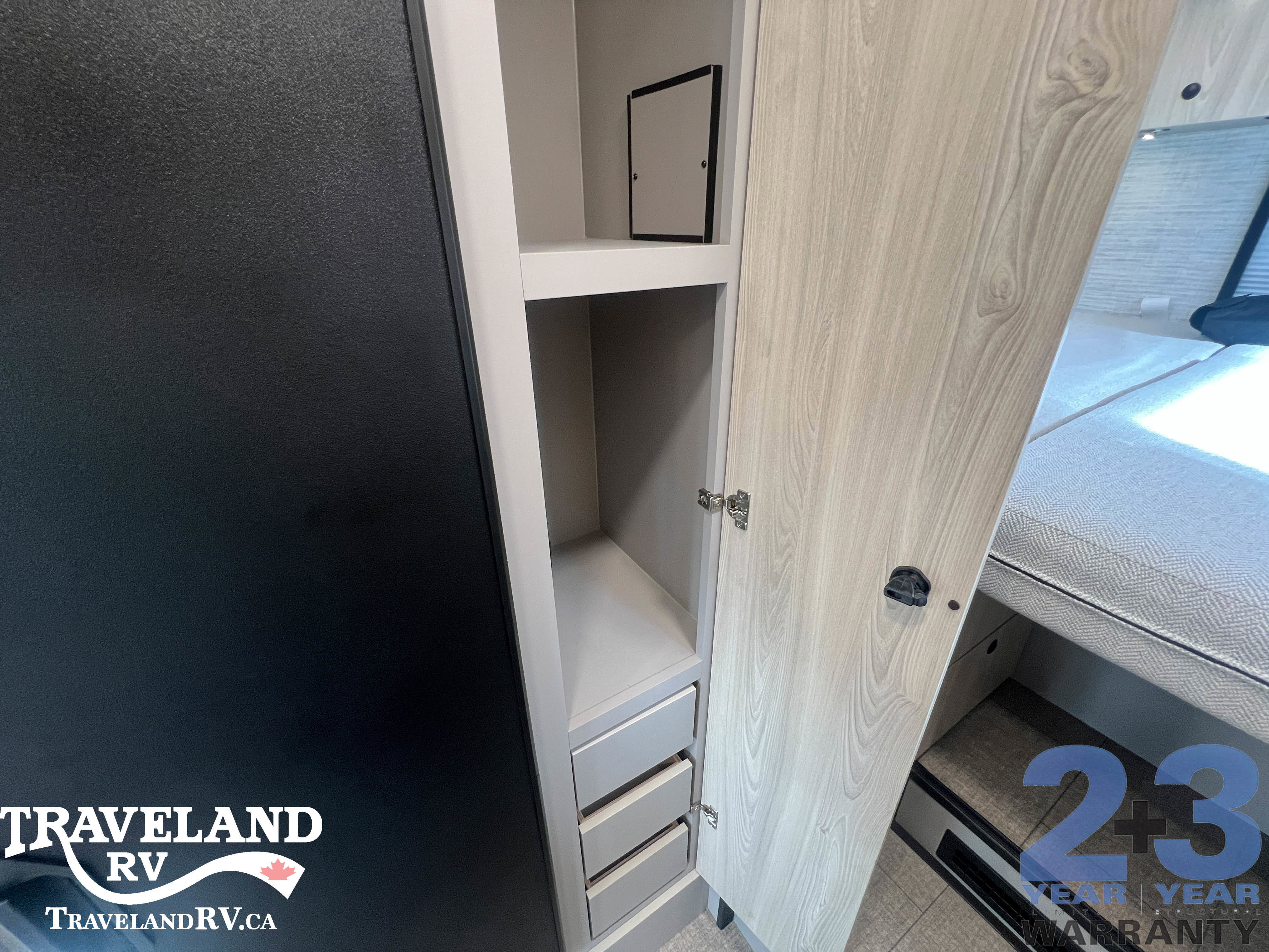 2025 Jayco Granite Ridge 23S - Image 21