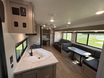 2027 JAYCO JAY FLIGHT 280BHS - Image 9