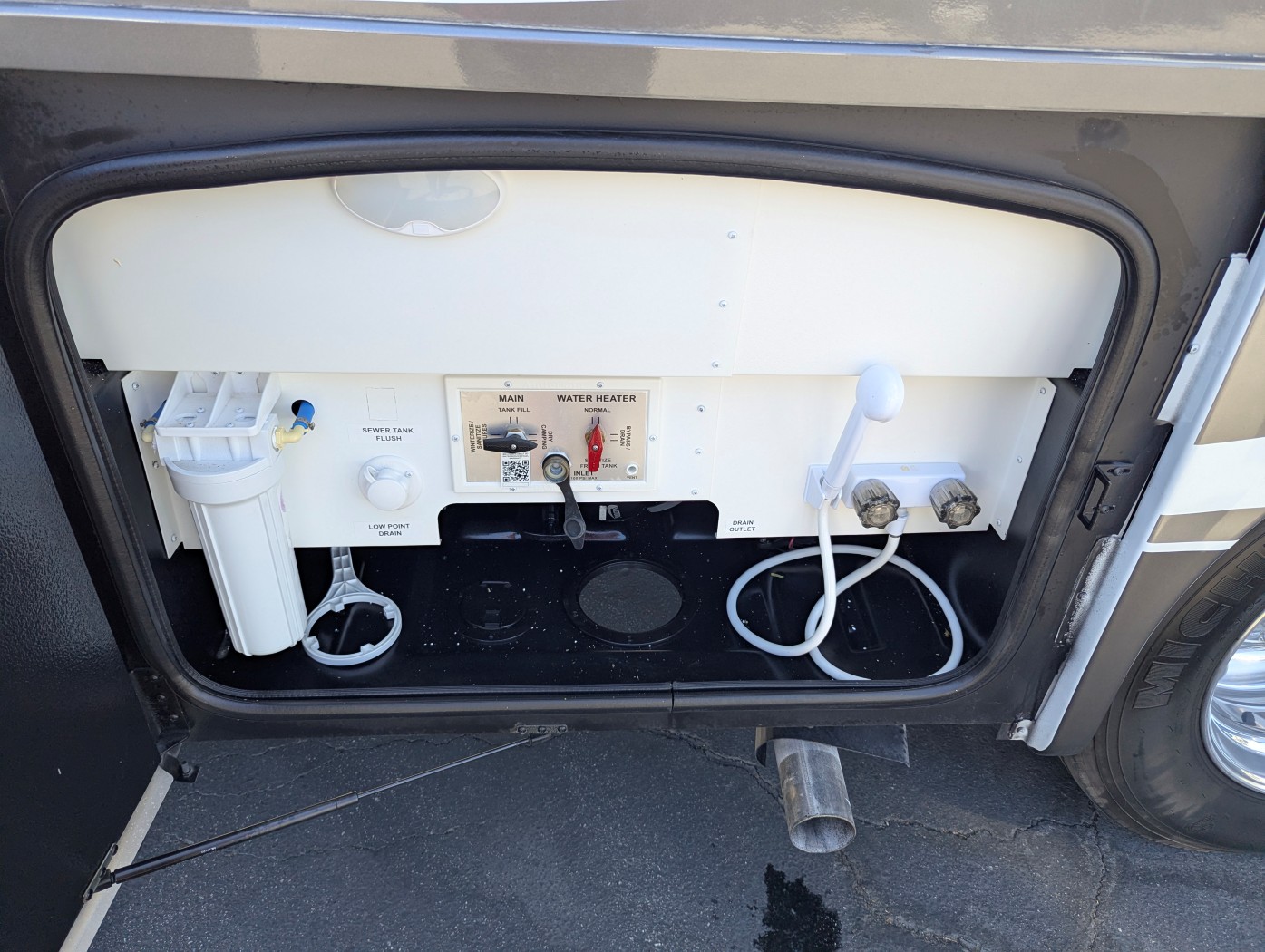 2023 Thor Motor Coach Challenger 37DS - Image 7